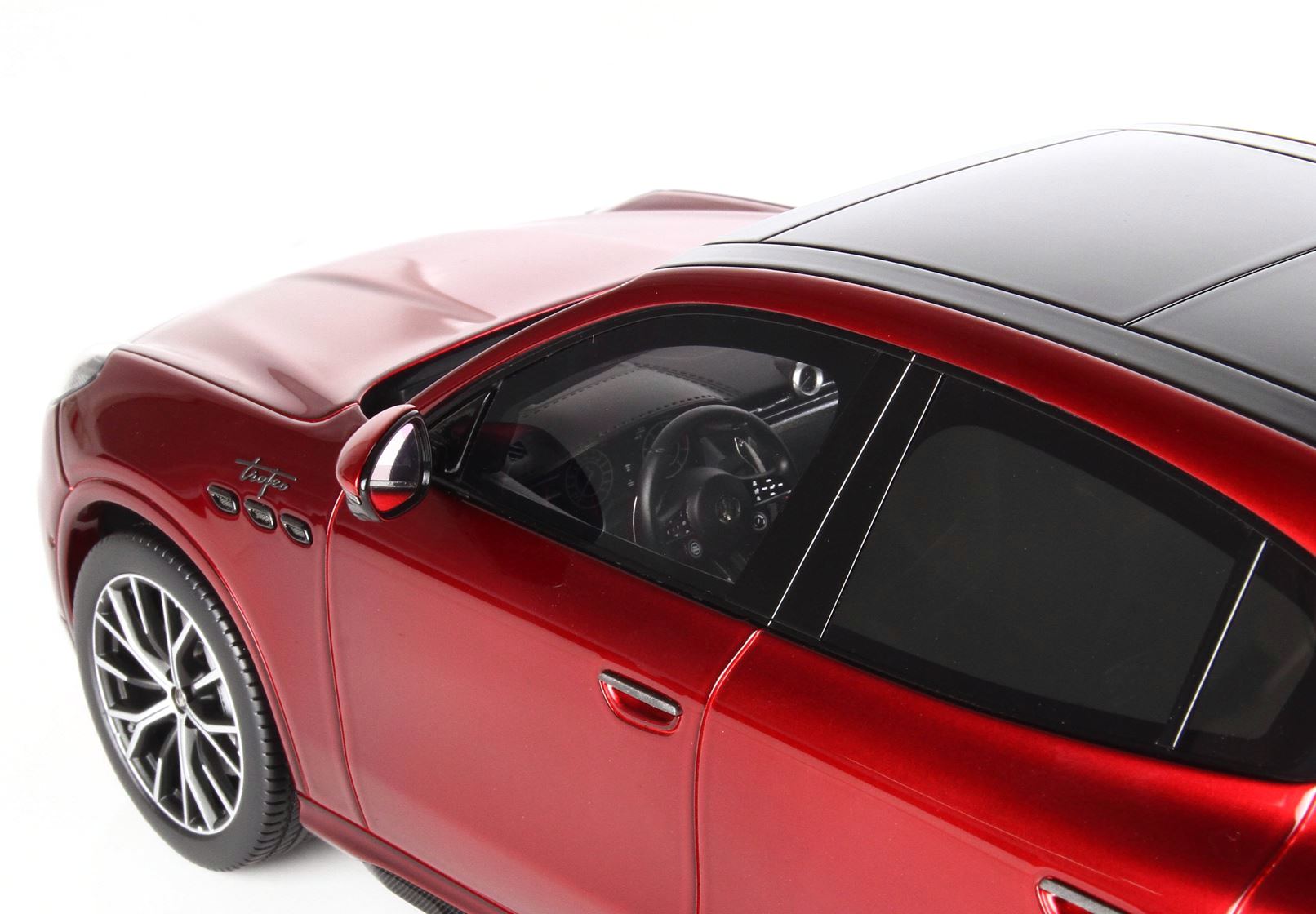 Maserati Grecale Trofeo Rosso Granturismo 1:18 B.B.R.