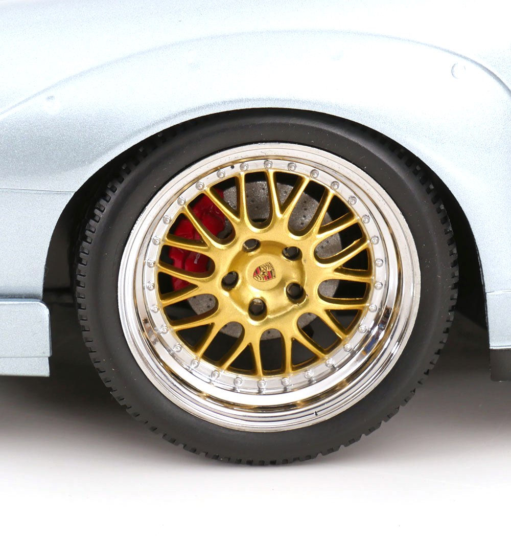 Porsche 911 993 GT2 1996 BBS Rims silver 1:12 KK Scale