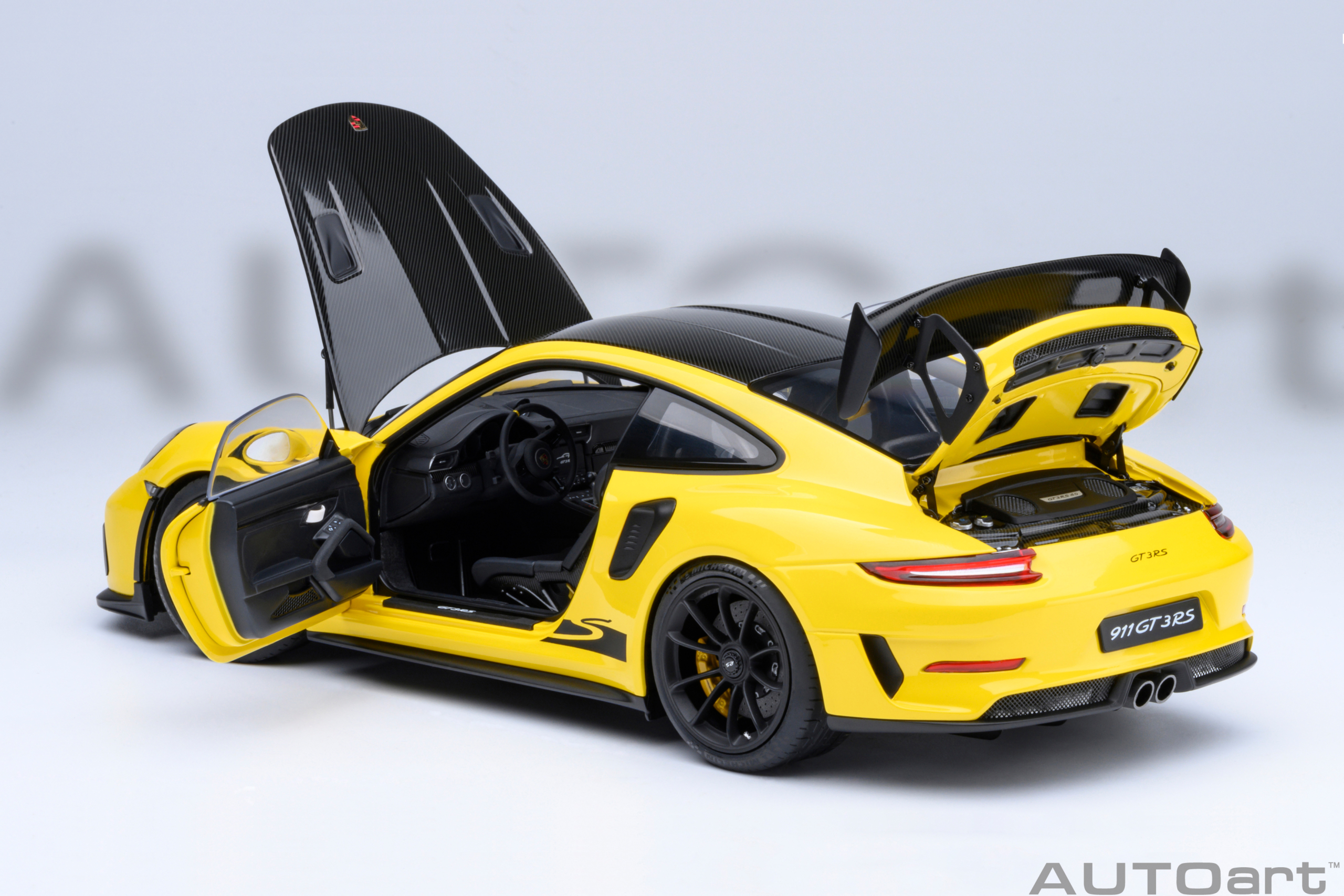 Porsche 911 GT3RS 2017 Weissach Package racing yellow 1:18 AUTOart