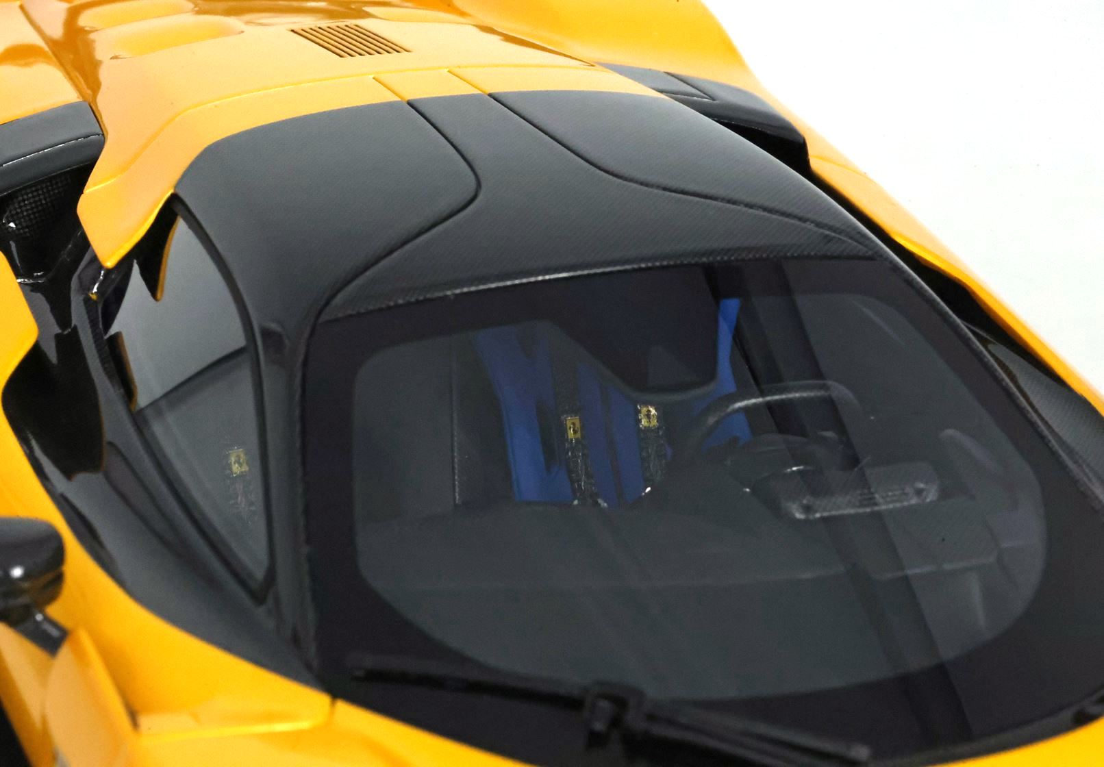 Ferrari F80 Giallo Tristrato 1:18 B.B.R.