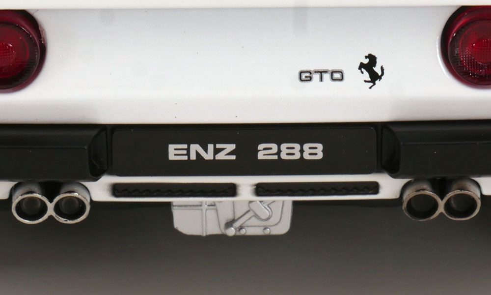 Ferrari 288 GTO 1984 Chris Evans Top Gear white 1:18 KK Scale