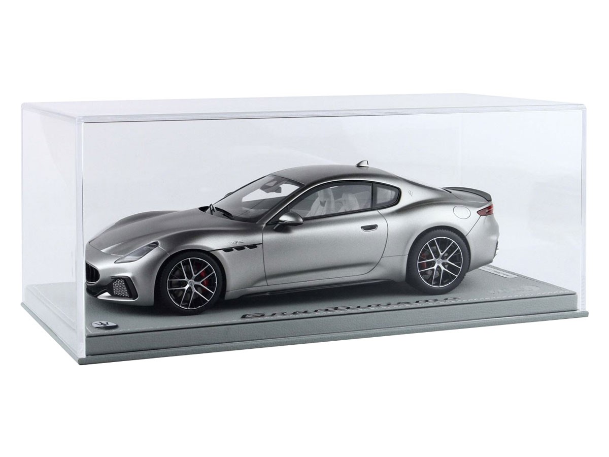 Maserati GranTurismo Trofeo 2023 with Showcase matt grey 1:18 B.B.R. 