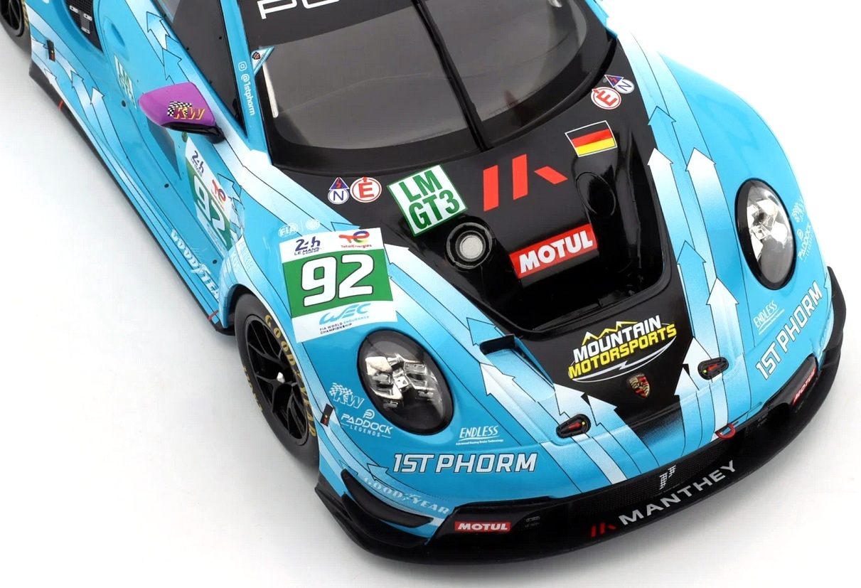 Porsche 911 GT3 R Manthey 1st Phorm #92 Hardwick/Lietz/Pera Winner LMGT3 24H Le Mans 2025 1:18 Ixo Models