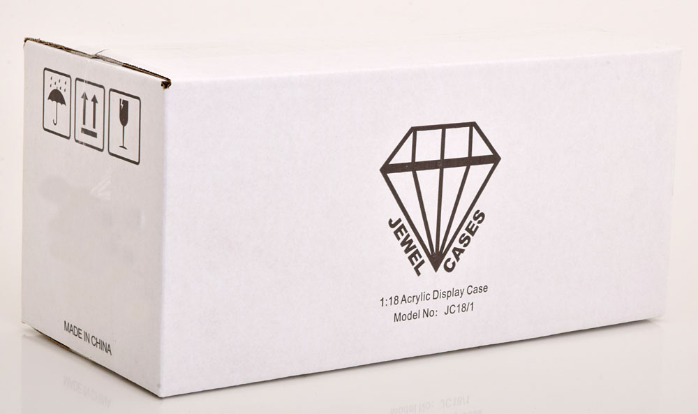 Plastová vitrína pro modely 1:18 Jewel Cases