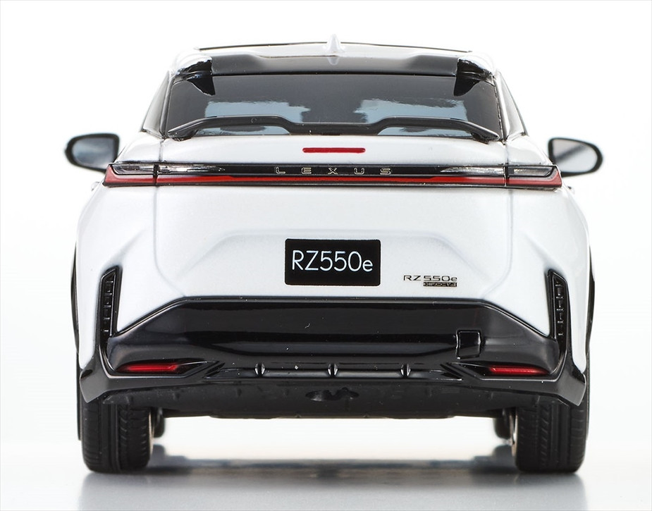 Lexus RZ550e F Sport 2026 white 1:43 Kyosho