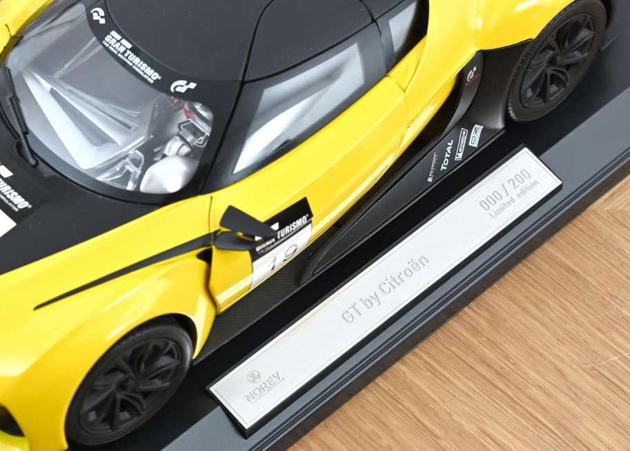 Citroën GT Concept Car 2008 yellow/black 1:18 Norev