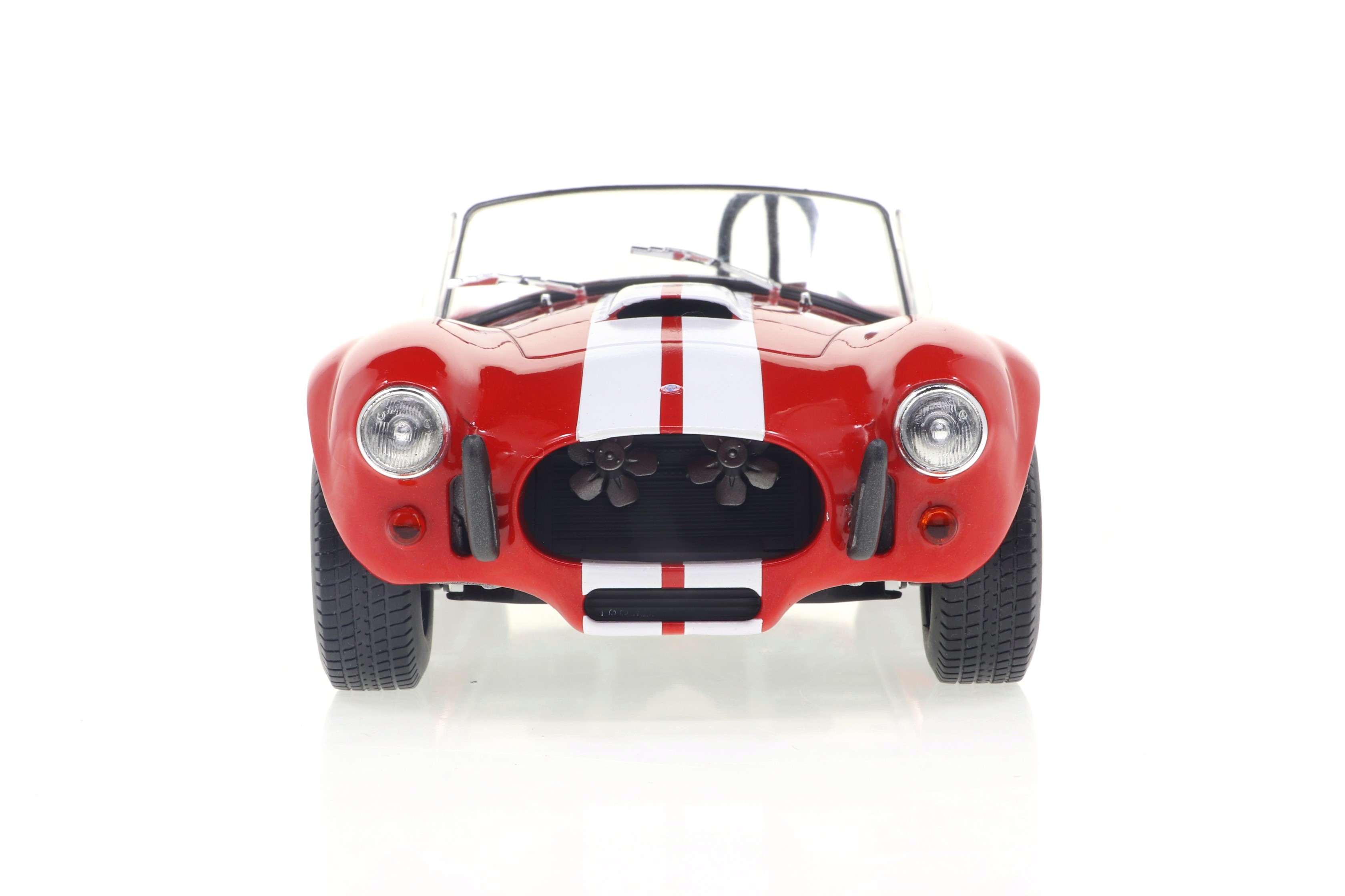 Shelby Cobra 427 S/C 1965 red 1:18 Solido