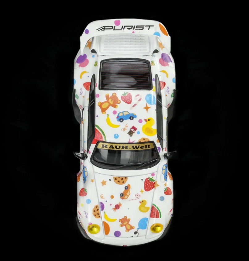 Porsche 911 993 RWB Rauh Welt *Happy Children's Day* Coupe 1993 1:64 Motorhelix