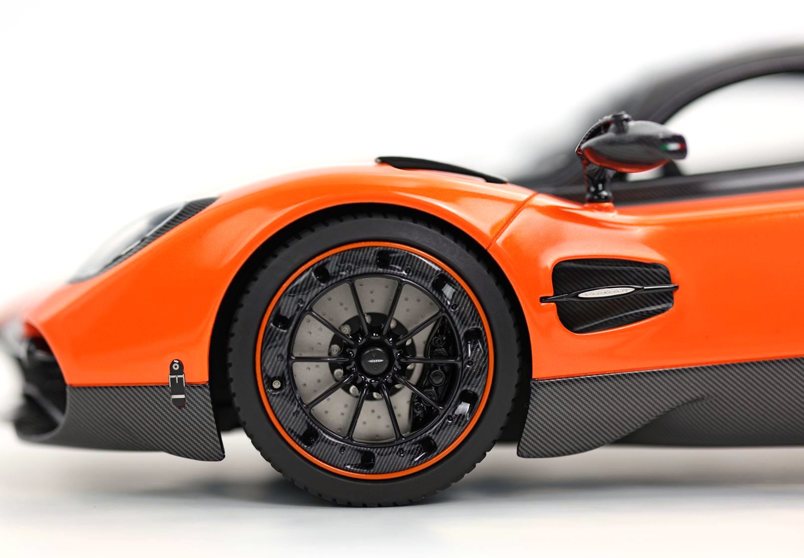 Pagani Utopia Arancio Marbella 1:18 B.B.R.