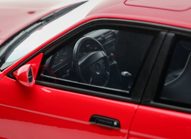 BMW E34 M5 20 Jahre 1992 Mugello red 274 1:18 OttOmobile