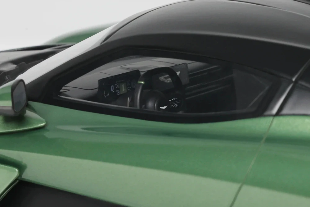 Aston Martin Valhalla 2025 green 1:18 GT Spirit