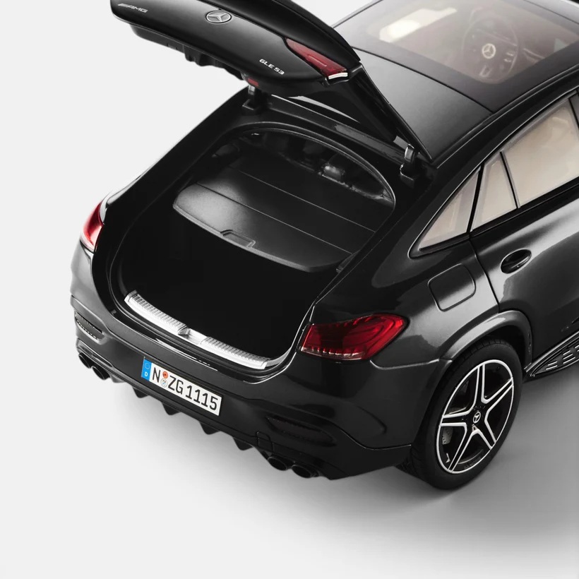 Mercedes-AMG GLE 53 Coupé obsidian black 1:18 NZG