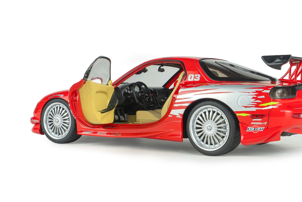 Mazda RX7 FD3RS Fast & Furious 1 Dom 1:18 Solido