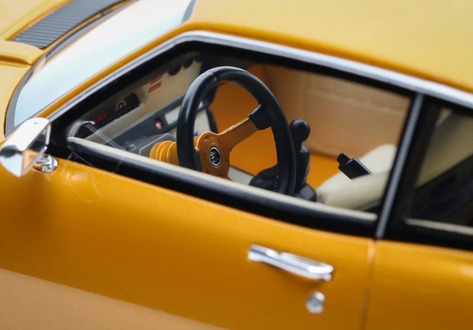 Toyota Celica RA24 Restomod 2015 pearl orange 1:18 OttOmobile