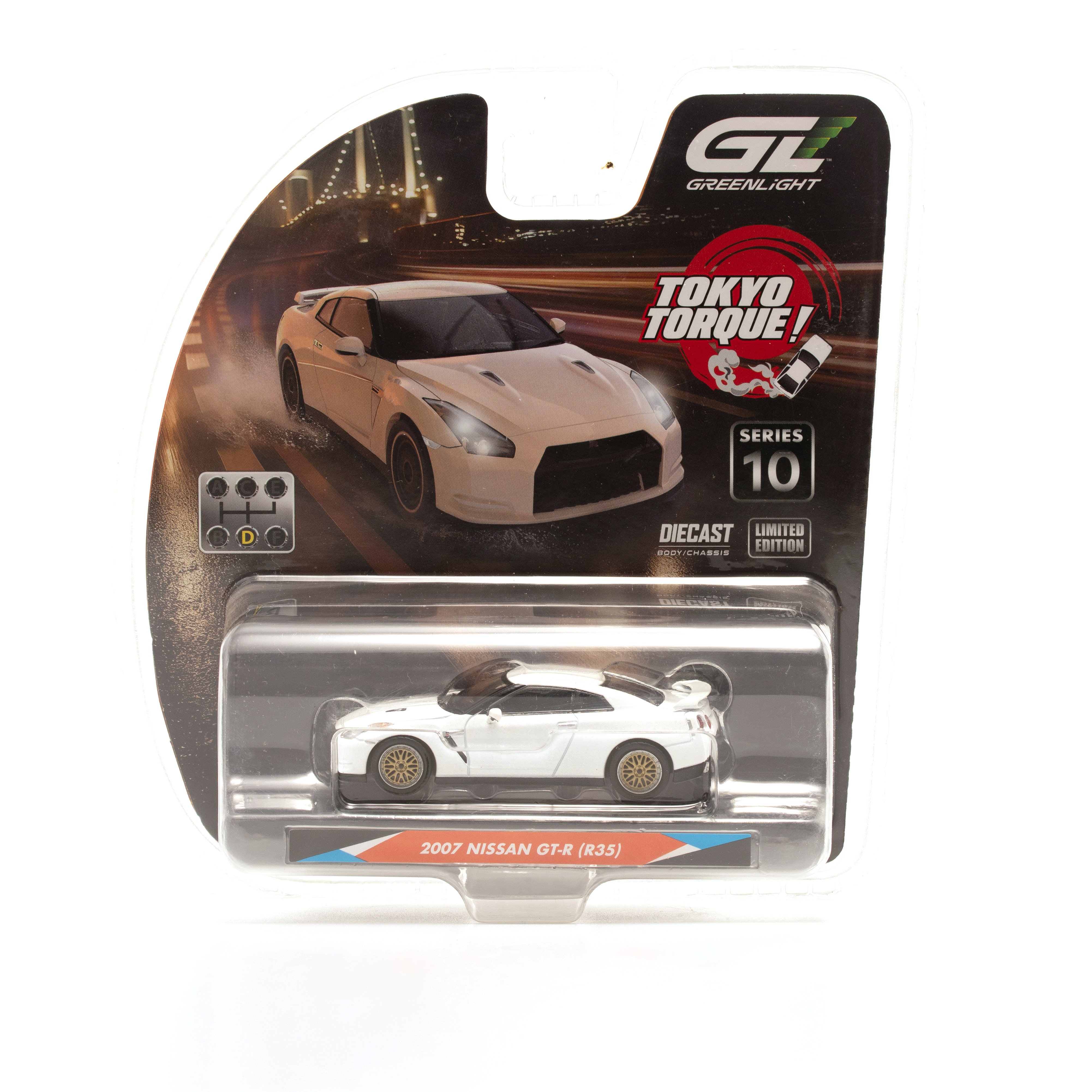 Nissan GTR R35 2007 With Custom Wheels *Tokyo Torque Series 10* pearl white 1:64 Greenlight