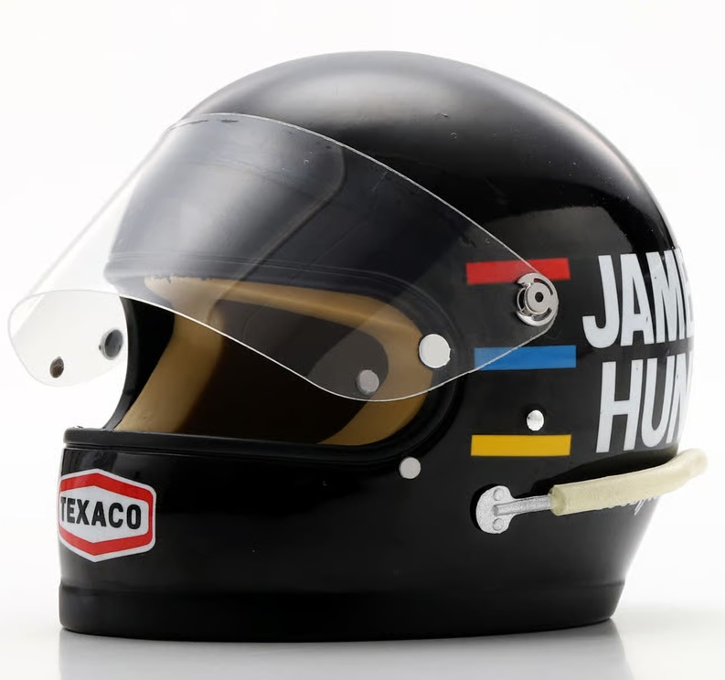 Helmet - James Hunt 1976 1:5 Spark