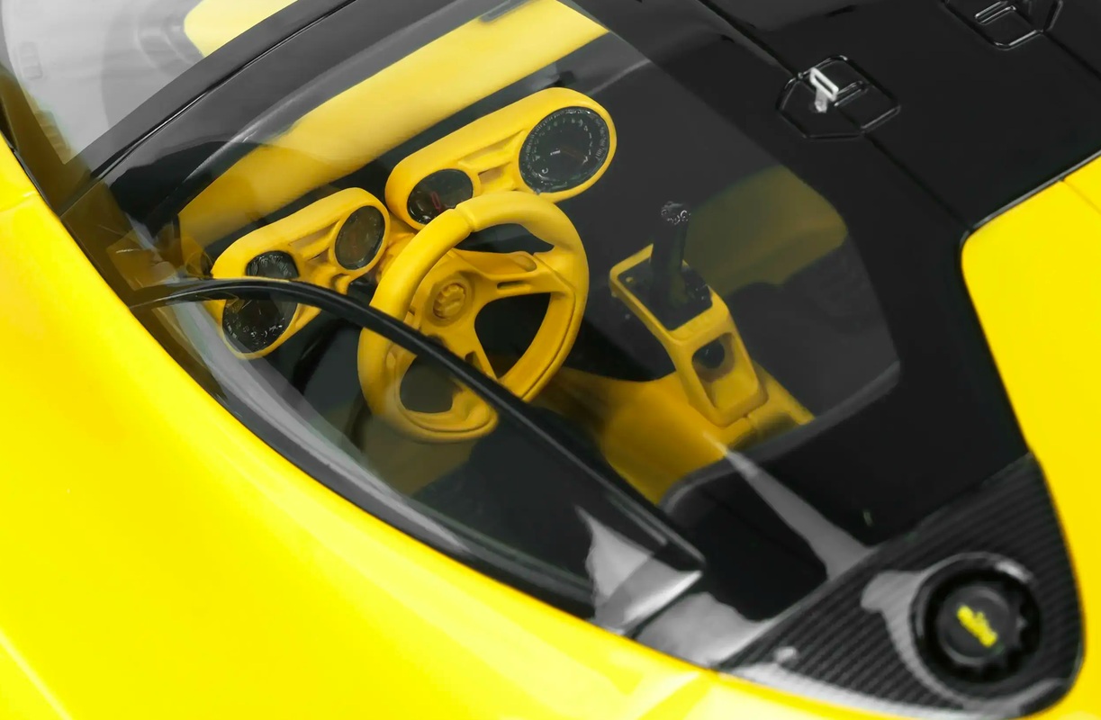 Nilu 27 V12 6.5L 1070hp 2024 nuclear yellow 1:18 Motorhelix