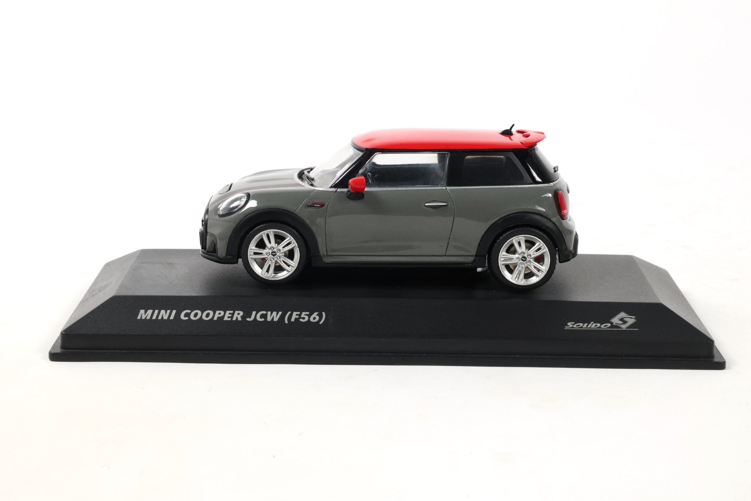 Mini Cooper John Cooper Works 2023 Moonwalk grey 1:43 Solido