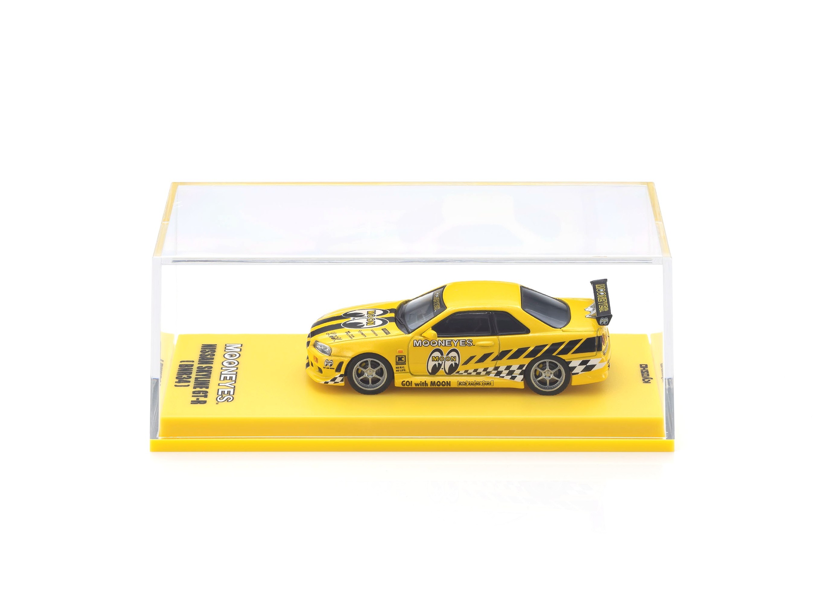 Nissan Skyline GT-R (R34) *Mooneyes 2* 2026 With Led 1:64 Kyosho