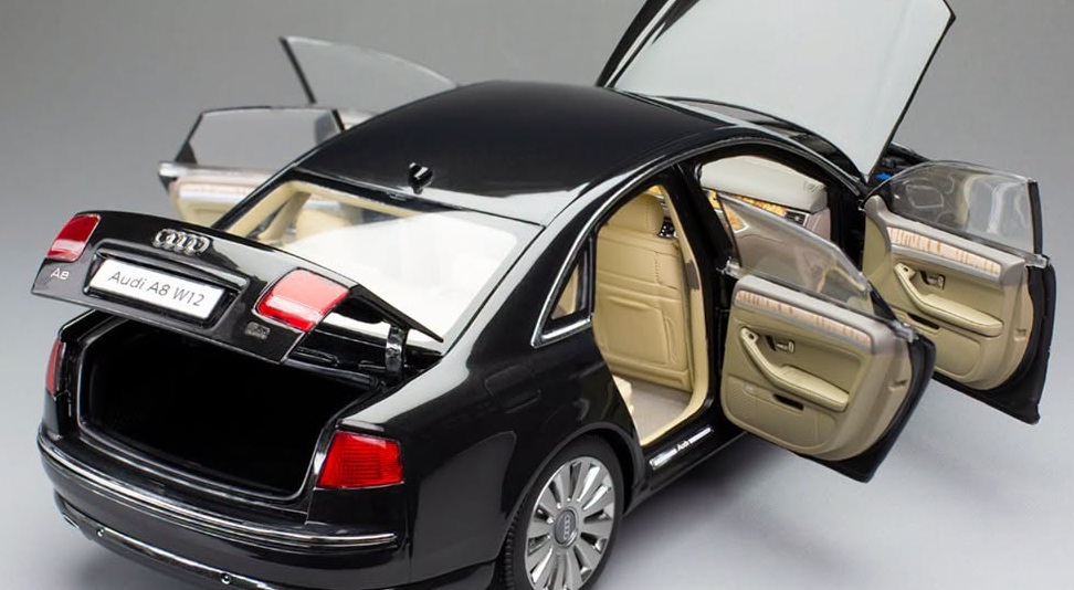 Audi A8 D3 6.0L W12 2008 black 1:18 Sun Star