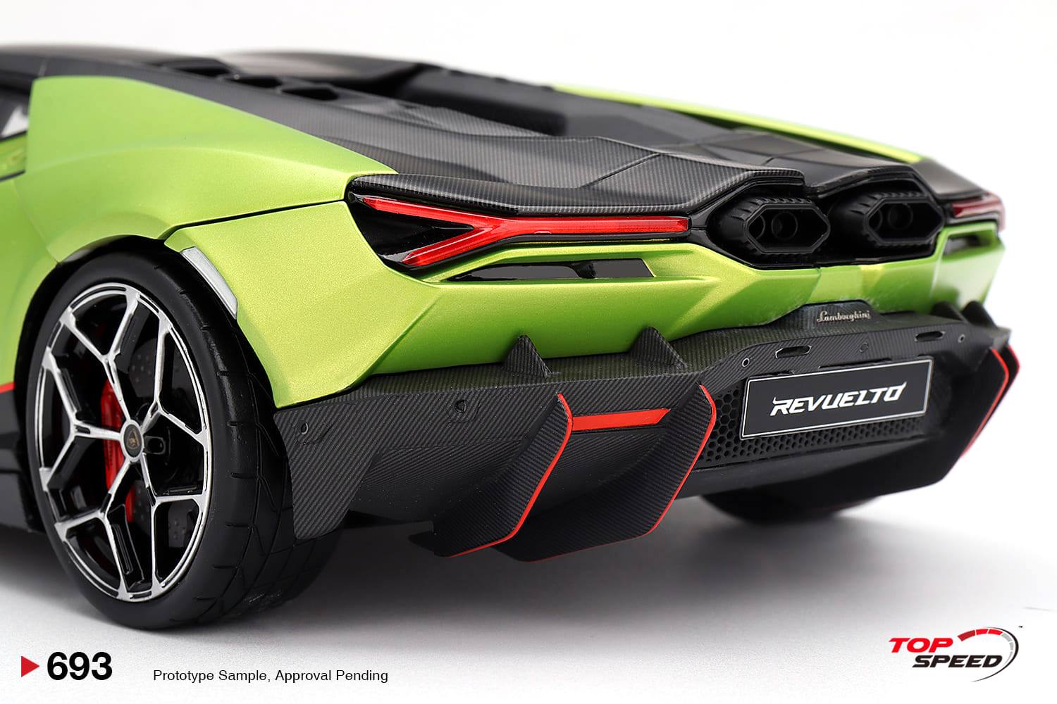 Lamborghini Revuelto 2026 verde citrea matt 1:18 TopSpeed Models