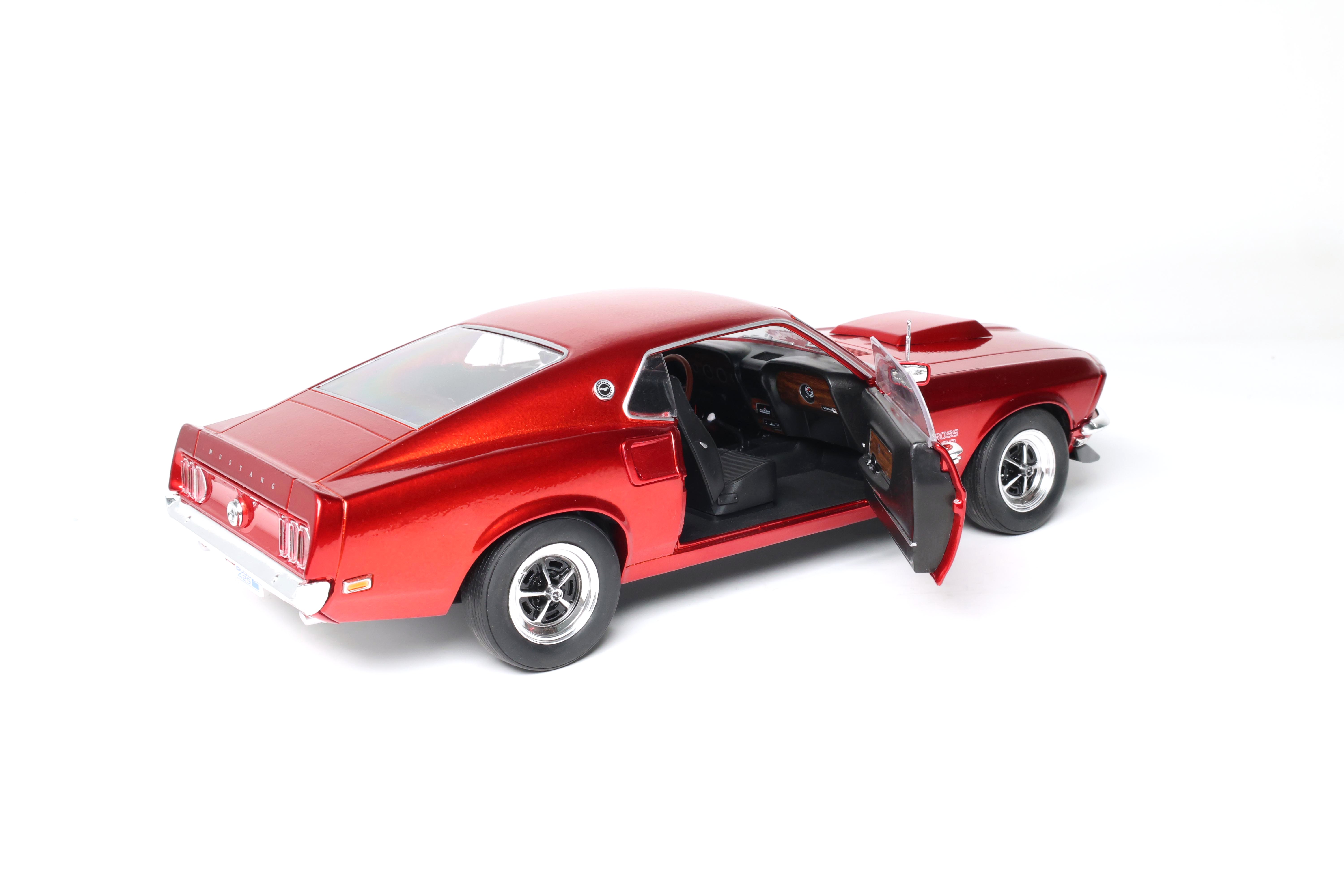 Ford Mustang Boss 429 1969 red metallic 1:18 Solido