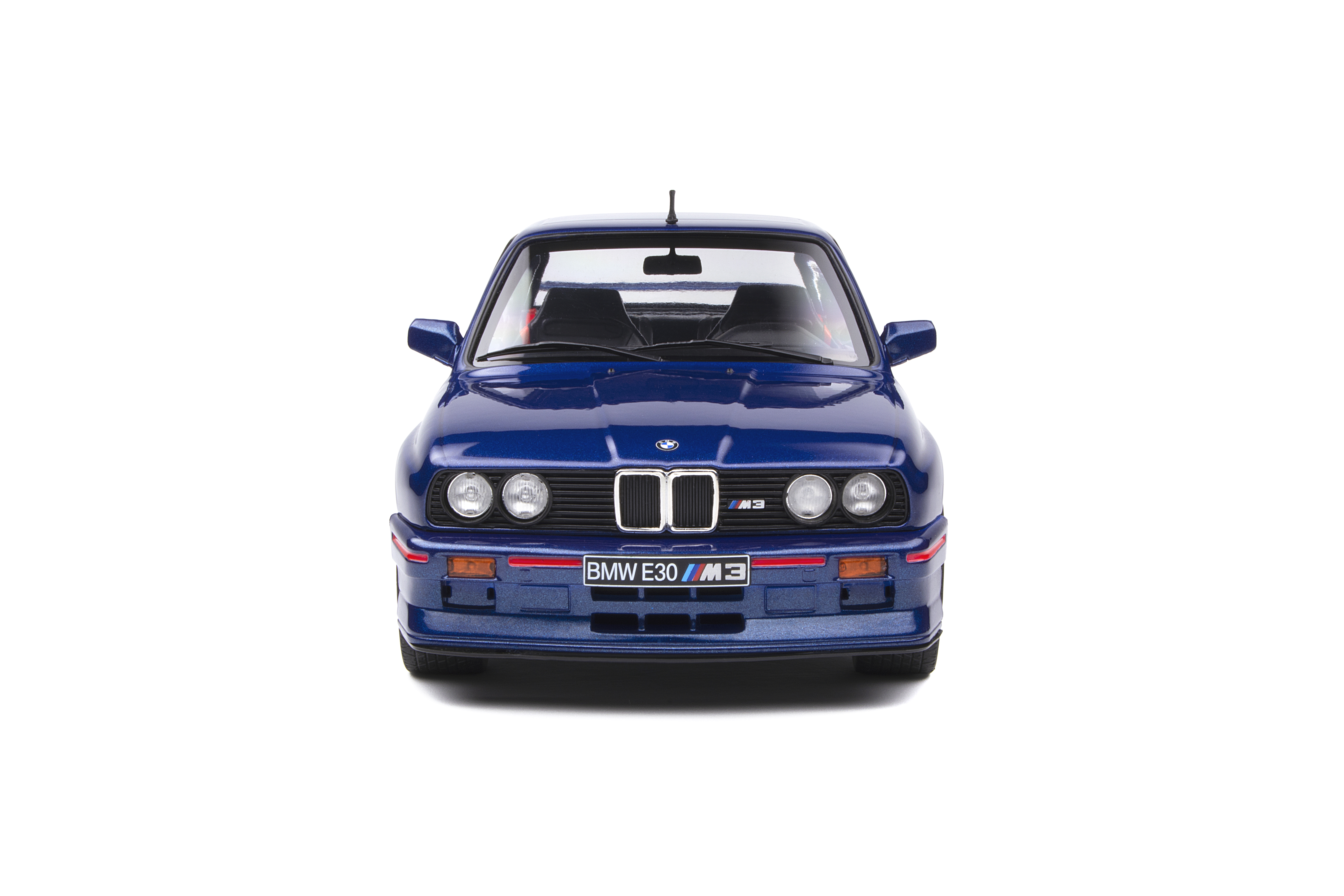 BMW M3 E30 1990 Mauritius blue 1:18 Solido