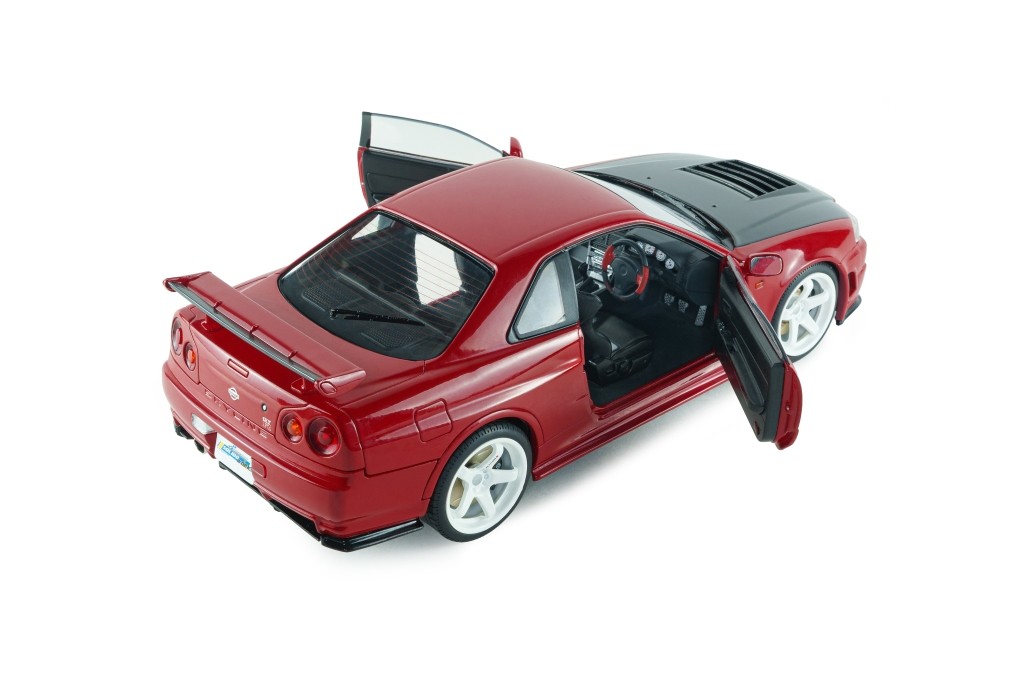 Nissan Skyline GT-R with Nismo Parts 1999 red 1:18 Solido