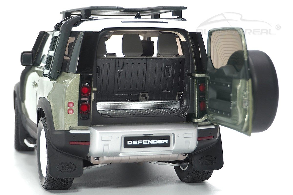 Land Rover Defender 90 with Roof Pack 2020 pangea green 1:18 Almost Real