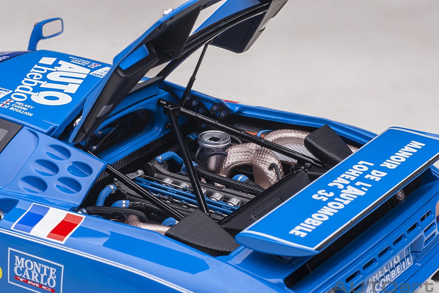 Bugatti EB110 LM 1994 #34 1:18 AUTOart