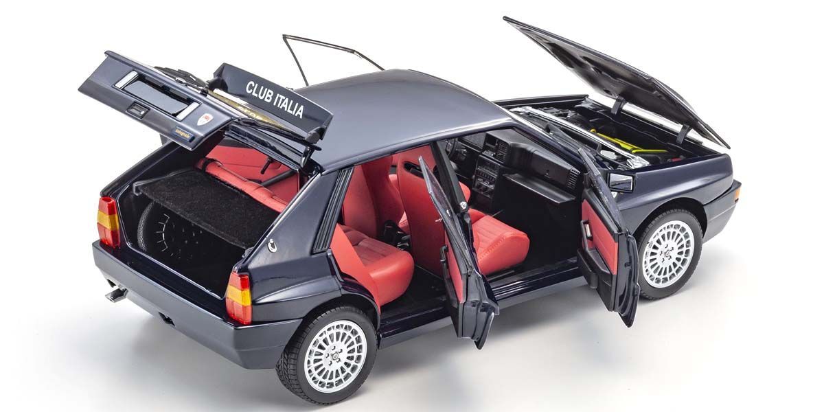 Lancia Delta HF Integrale EVO2 Club Italia 1992 1:18 Kyosho