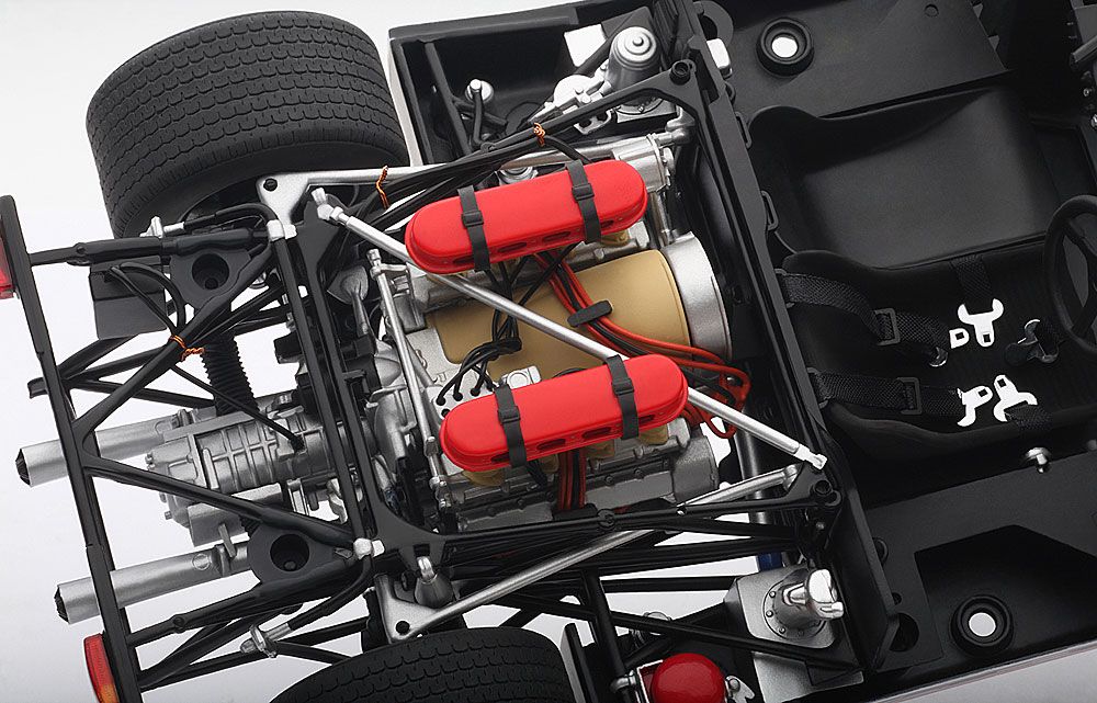 Porsche 908/2 #1 Redman/Siffert Winner Watkins Glen 1969 1:18 AUTOart