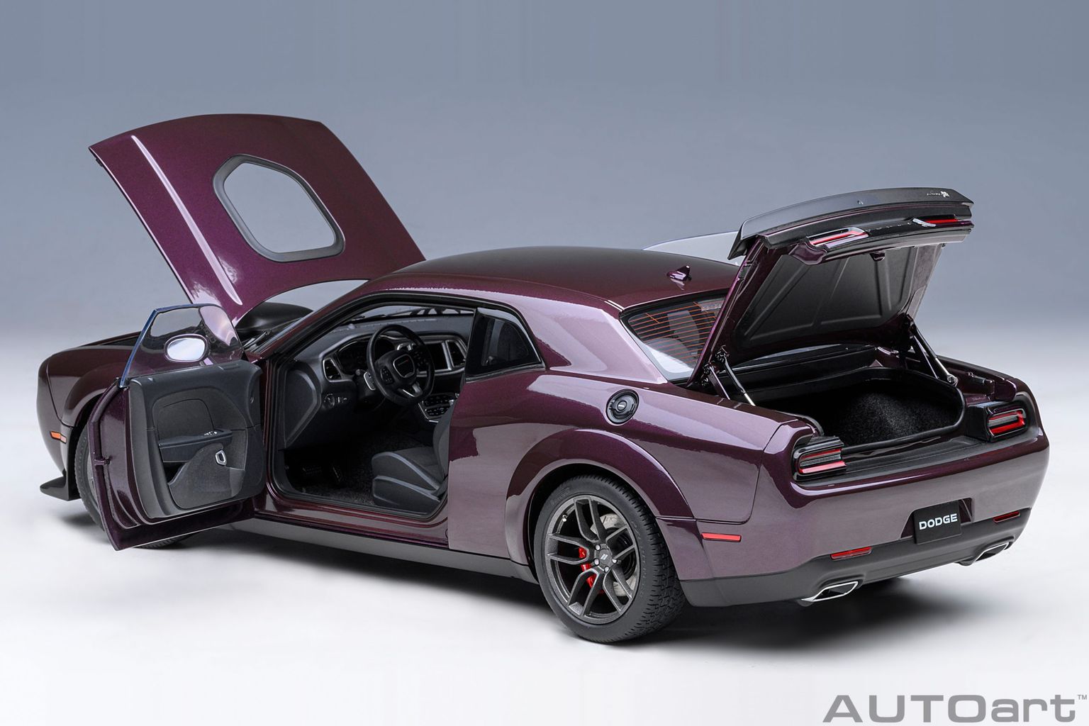 Dodge Challenger R/T Scat Pack Shaker Widebody 2022 hellraisin 1:18 AUTOart