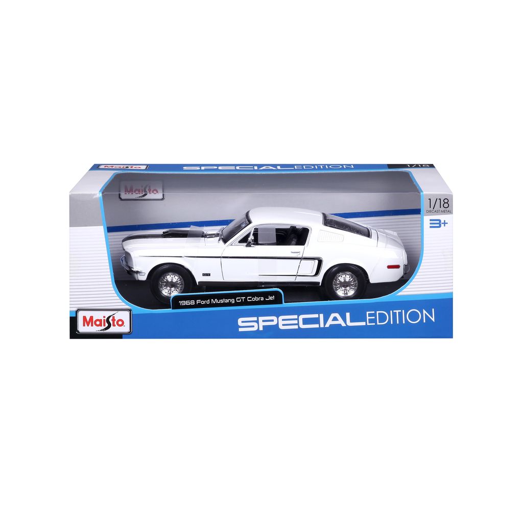 Ford Mustang GT Cobra 1968 white 1:18 Maisto