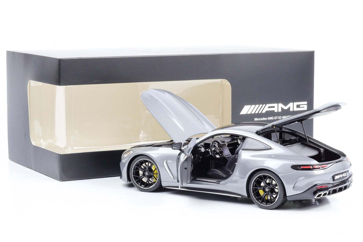 Mercedes-AMG GT63 C192 2024 selenit grey 1:18 NZG