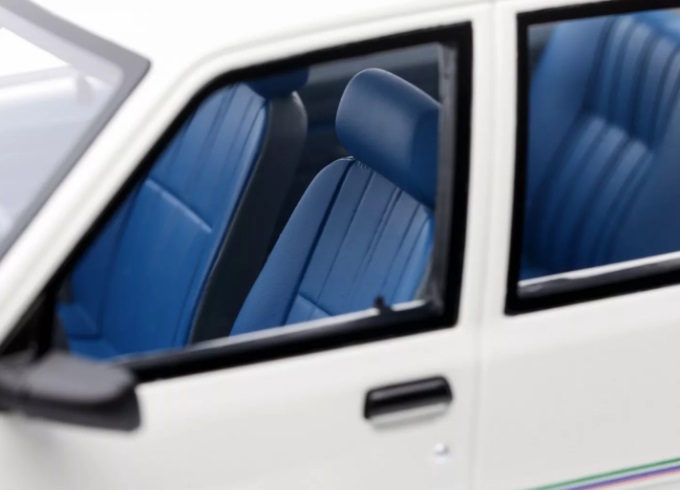 Peugeot 205 Junior 1988 Blanc Meije POWT 1:18 OttOmobile