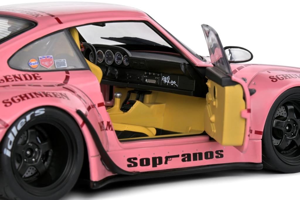 Porsche 911 RWB Bodykit #23 Pink Pig 2020 1:18 Solido