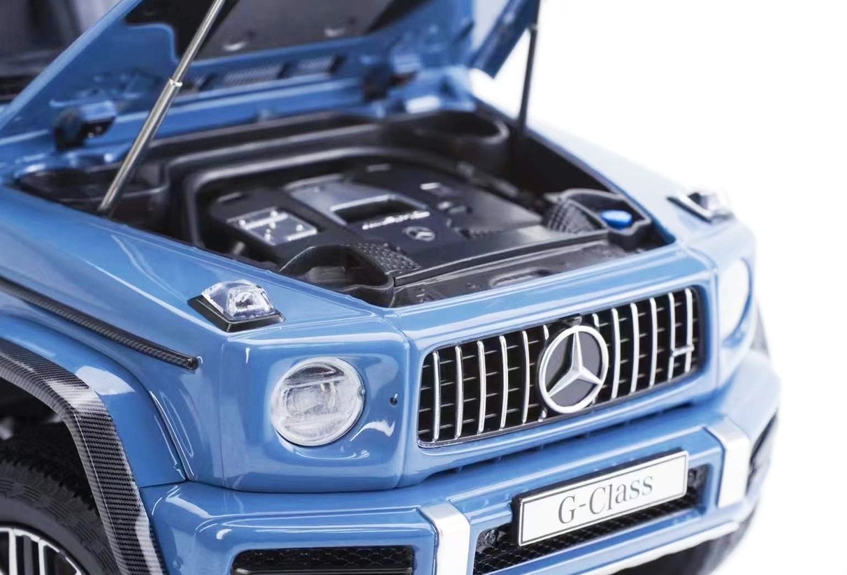 Mercedes-AMG  G 63 4x4² *Standart* vintage blue 1:18 NZG