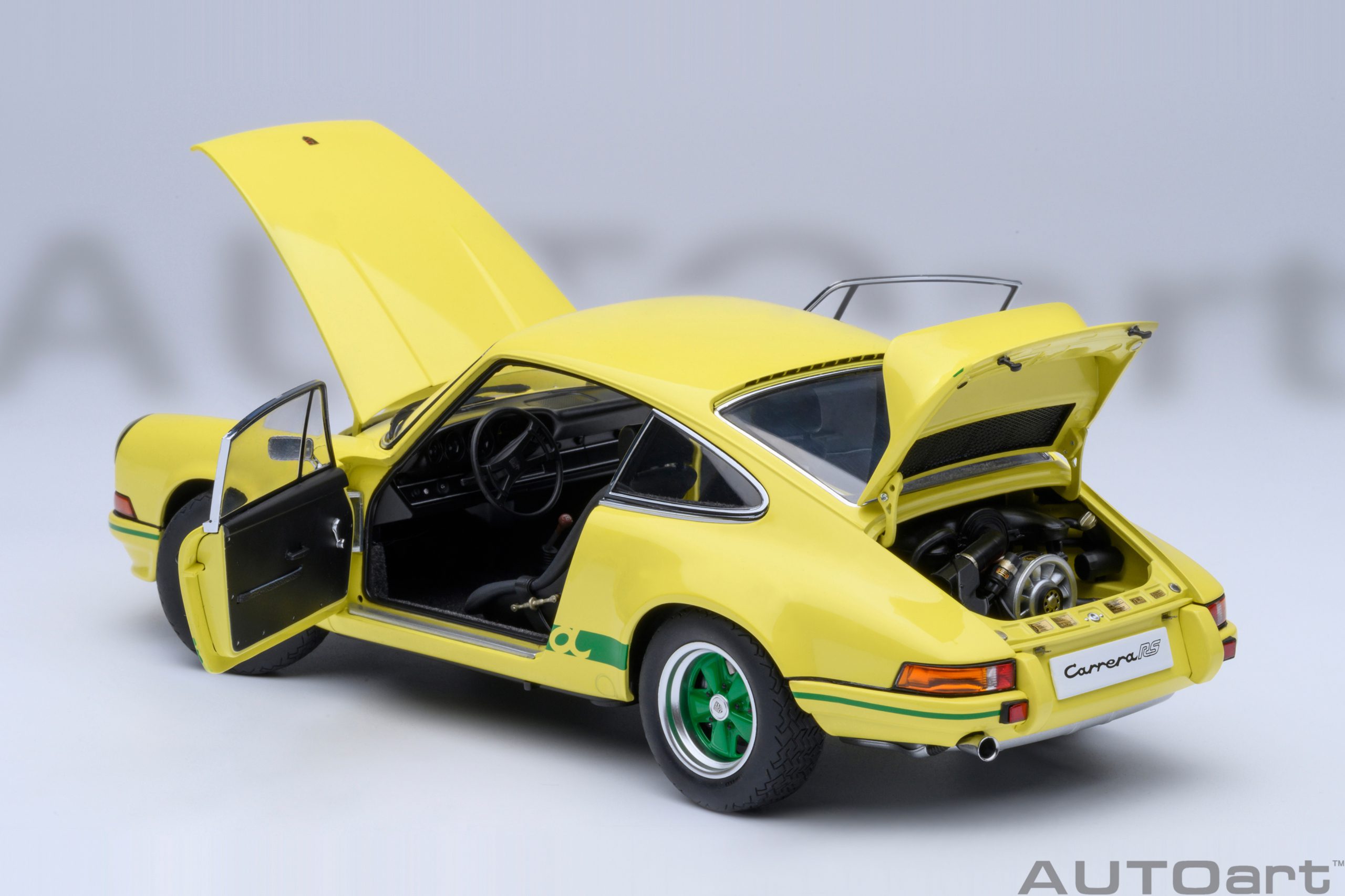 Porsche 911 Carrera 2.7 RS Light Yellow/green stripes 1:18 AUTOart