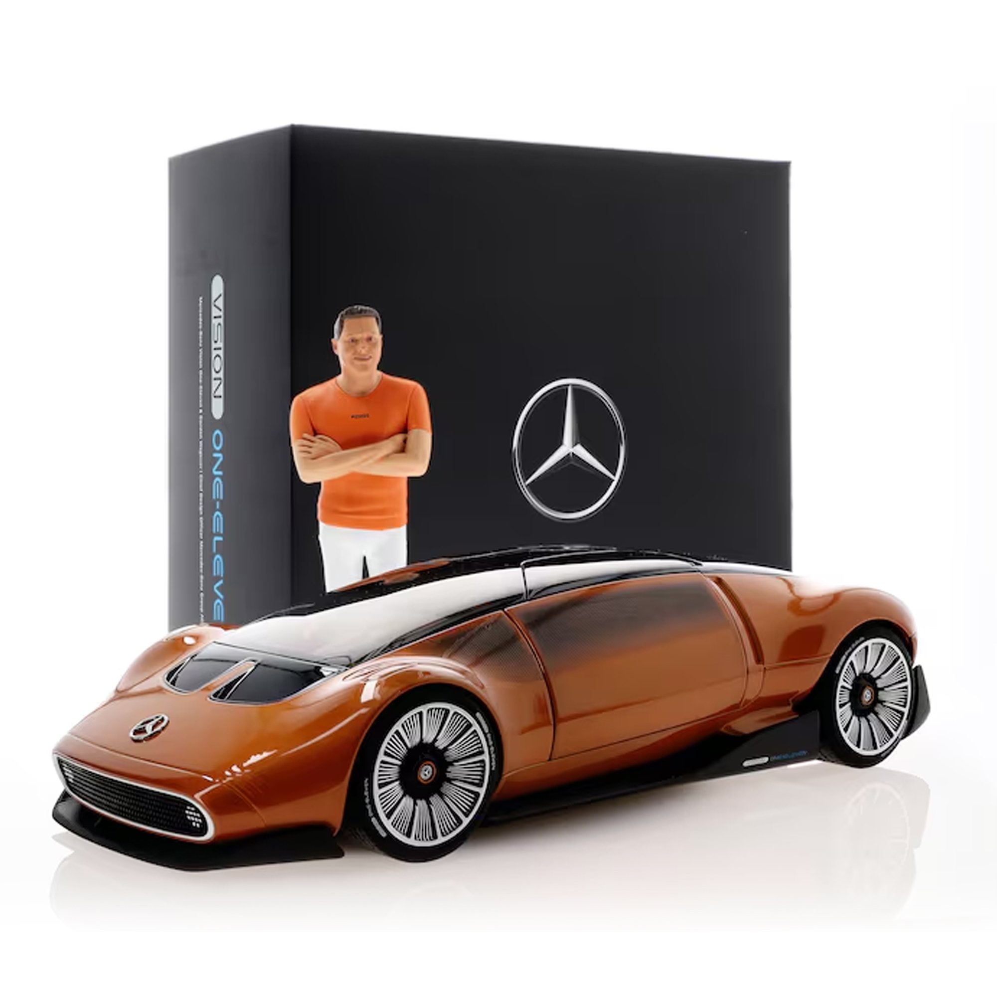 Showcar Vision One-Eleven & Figure 1:18 Mercedes-Benz Dealer edition