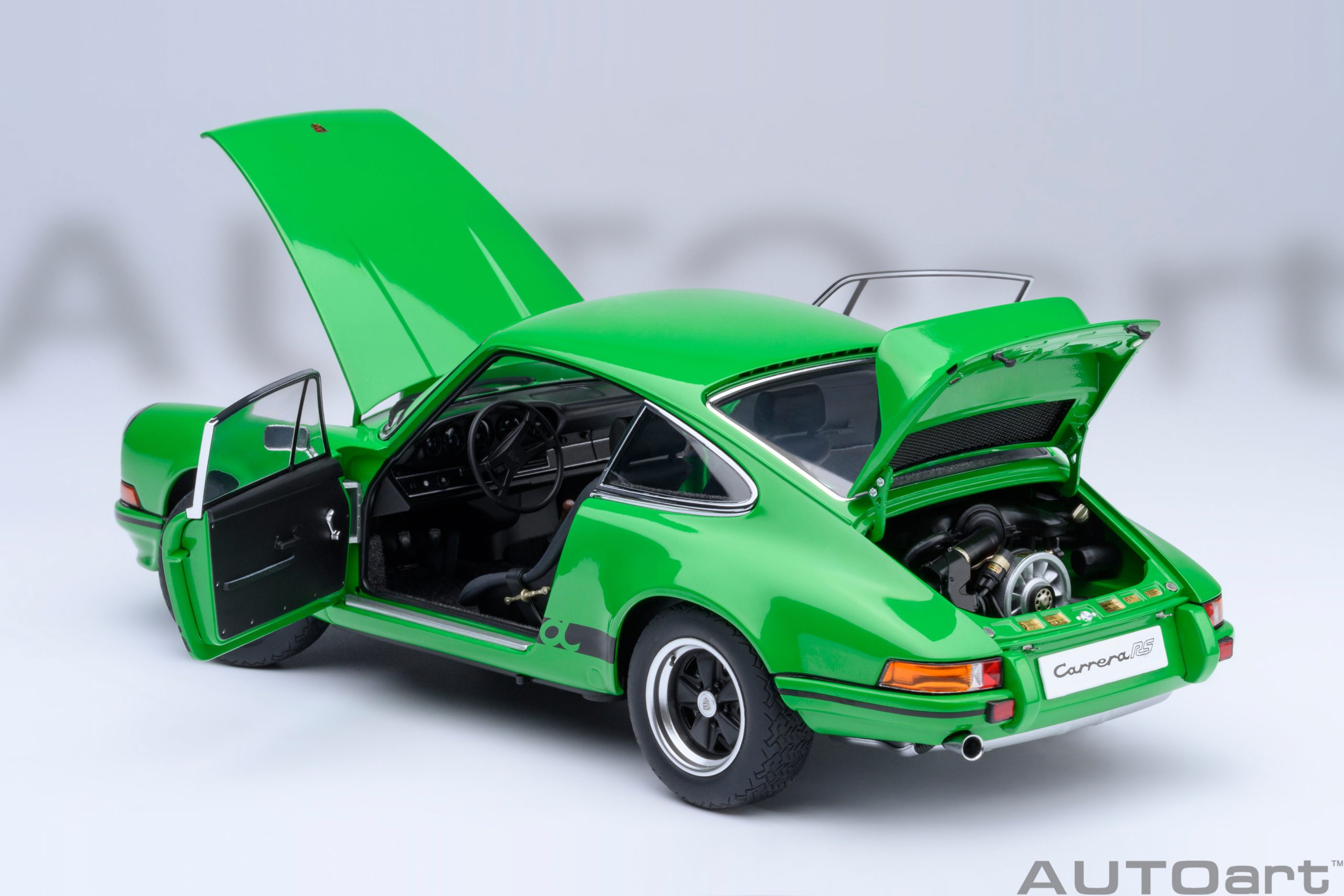 Porsche 911 Carrera 2.7 RS viper green/black stripes 1:18 AUTOart