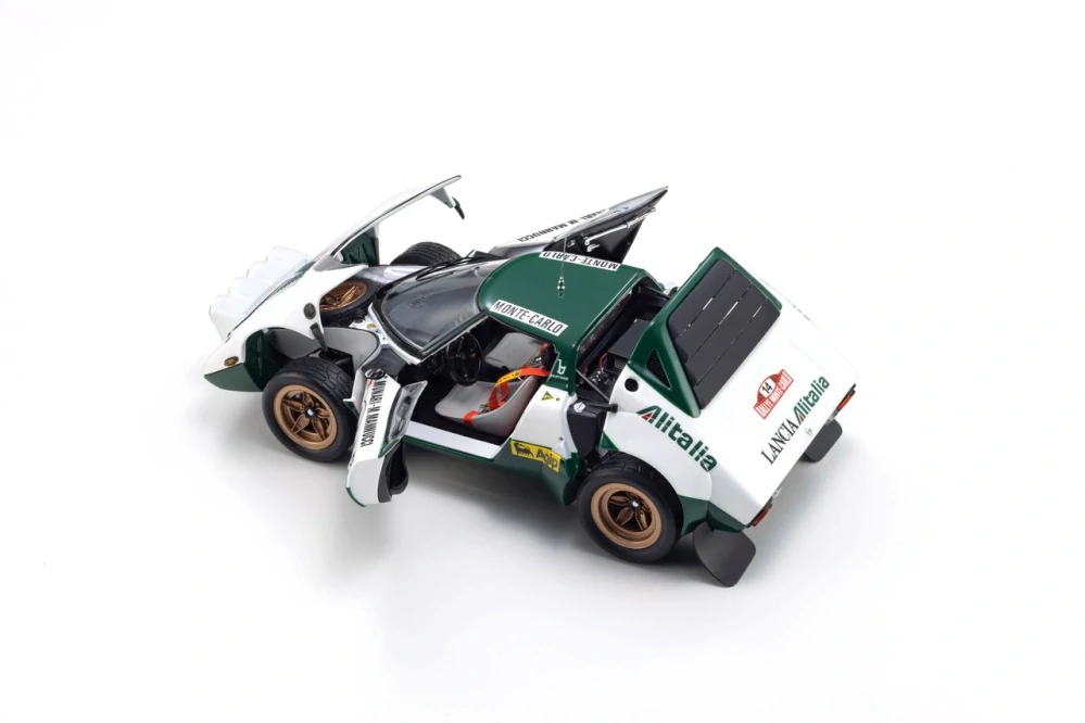 Lancia Stratos HF Alitalia #14 Munari/Mannucci Winner Rally Monte-Carlo 1975 night version 1:18 Kyosho