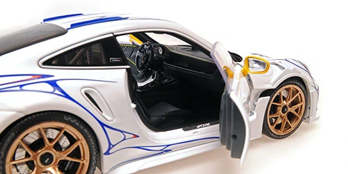 Porsche 911 (992) GT3RS 2023 white/yellow decor 1:18 Minichamps