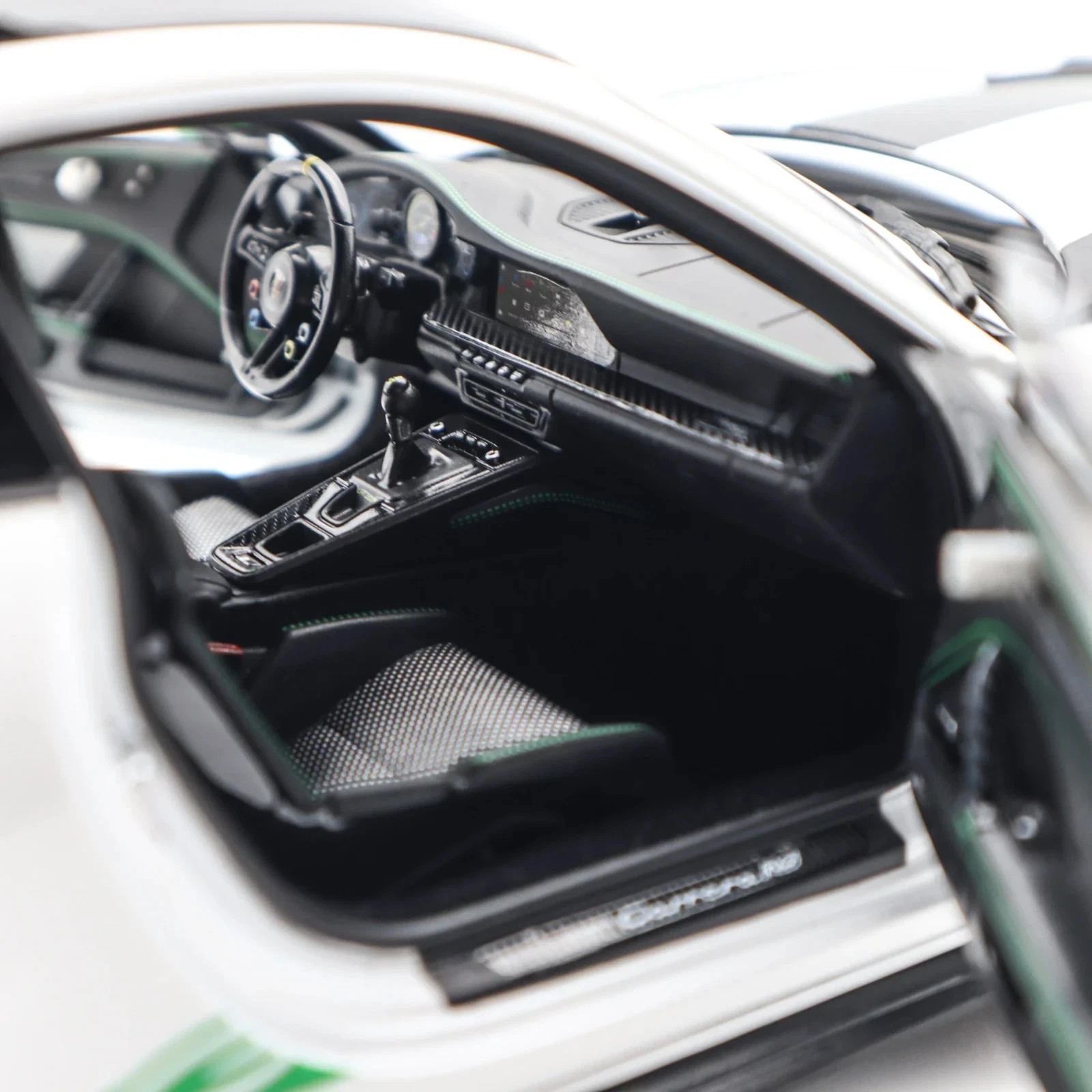 Porsche 911 GT3 RS Tribute to Carrera RS 2022 white/green 1:18 Norev