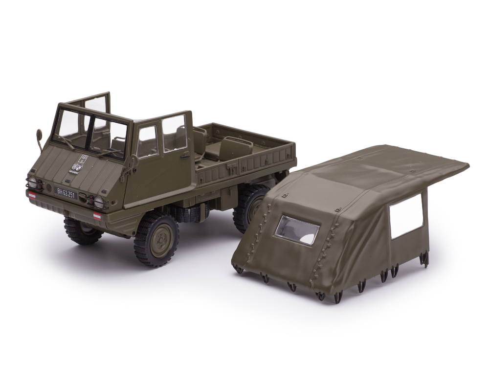 Steyr Puch Haflinger OBH 1975 military green 1:18 Schuco