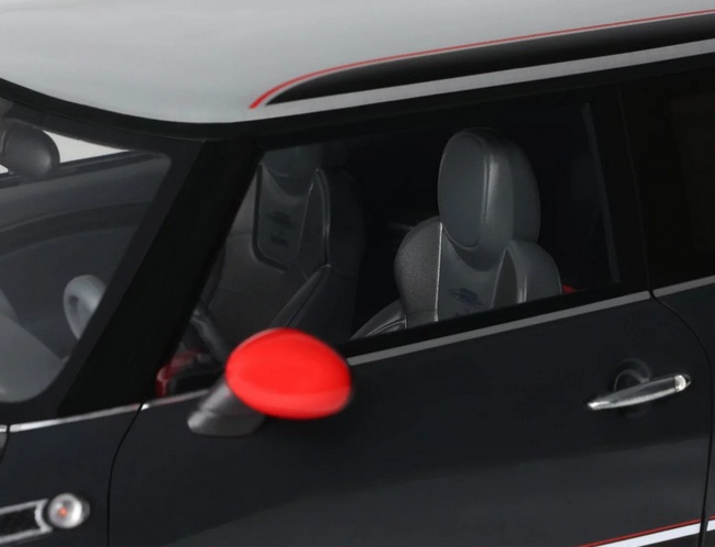 Mini JCW GP2 R56 2012 thunder grey metallic 1:18 OttOmobile