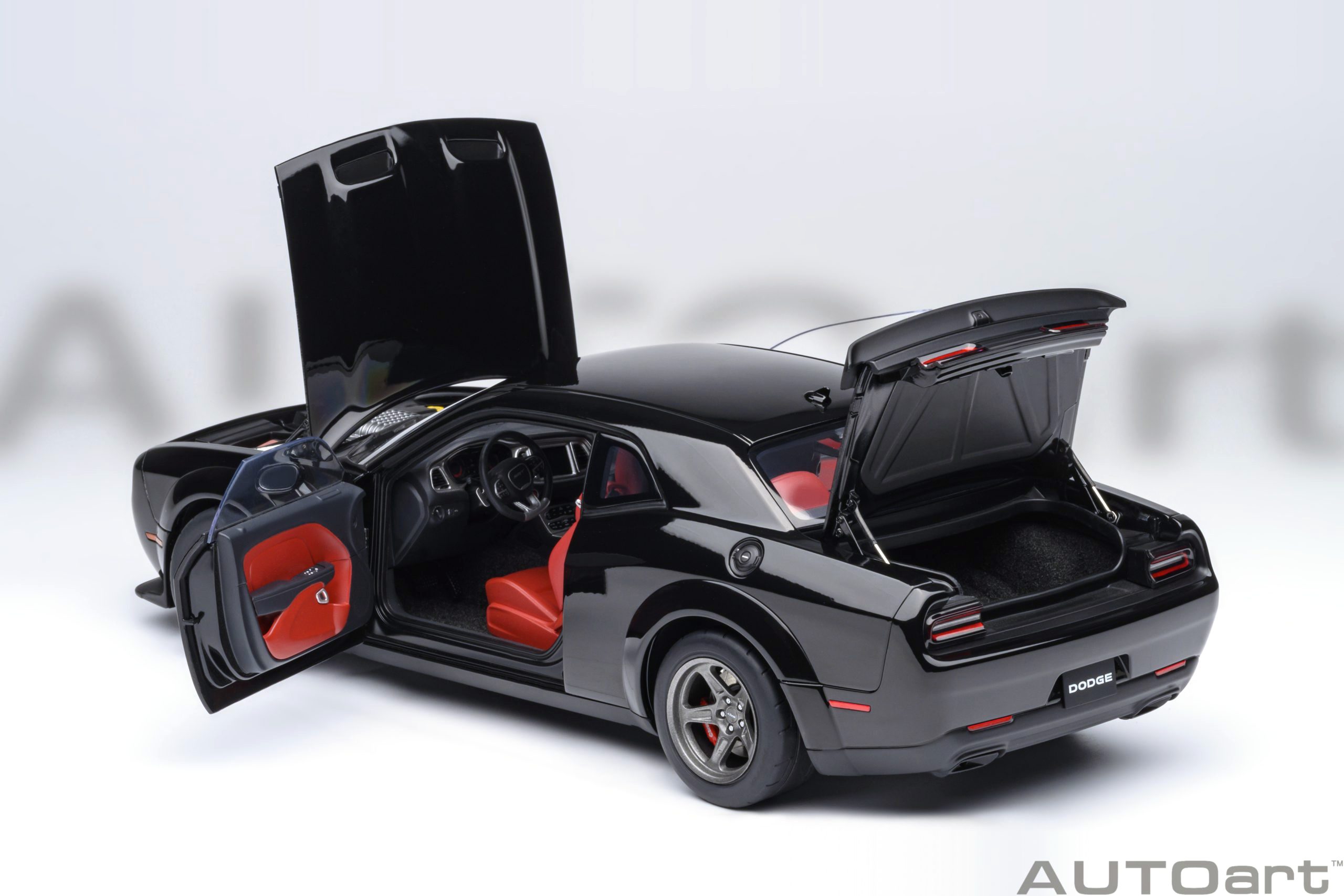 Dodge Challenger SRT Super Stock 2023 pitch black 1:18 AUTOart