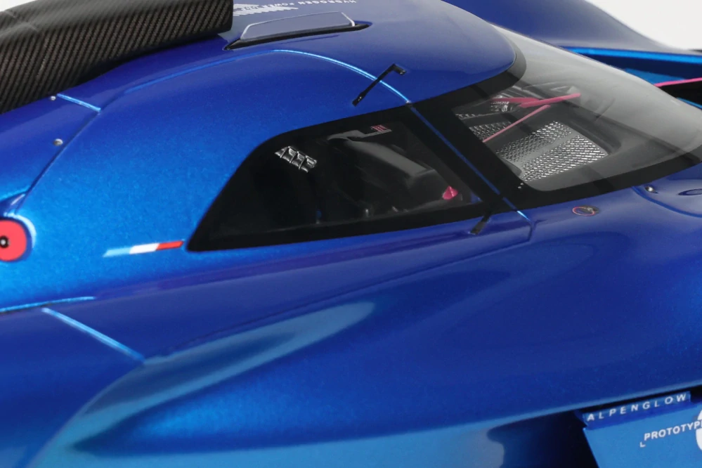 Alpine Alpenglow HY6 2024 specular blue 1:18 OttOmobile