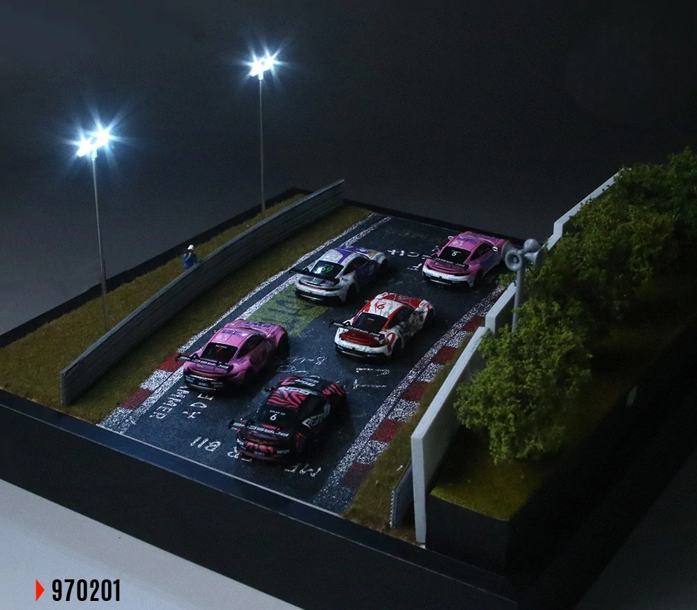 Diorama *Nurburging 02* 1:64 Black Box Diorama