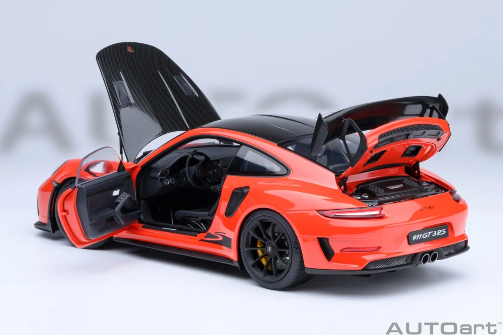 Porsche 911 GT3RS 2017 Weissach Package lava orange 1:18 AUTOart